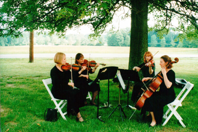 Little_Red_Schoolhouse_Wedding_music_1_w